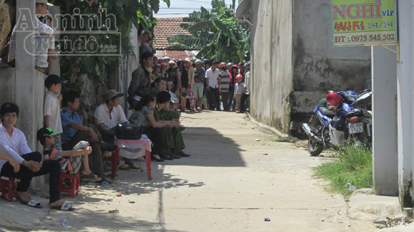 Bắt quả tang vợ ngoại tình, chồng rút dao đâm chết "tình địch" ảnh 1