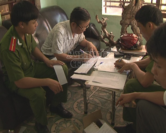 Hơn chục năm lén lút ngâm chuối trong hóa chất rồi tung ra thị trường ảnh 4