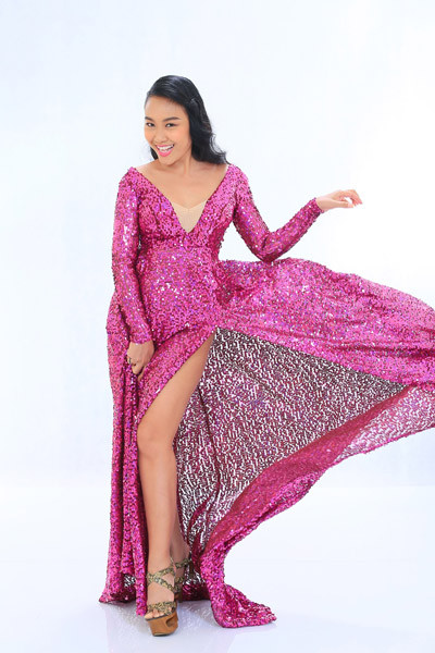 Đoan Trang mang vũ điệu latin nóng bỏng lên sân khấu Bước nhảy hoàn vũ nhí ảnh 1