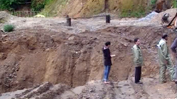 Mưa lớn, nhiều tuyến đường liên xã bị chia cắt ảnh 1