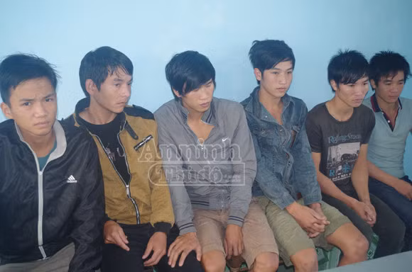 Hai cặp anh em ruột lập băng nhóm, rủ nhau đi trộm cắp ảnh 1
