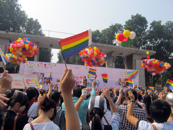 2 cặp đôi đồng giới công khai tổ chức đám cưới tại Hà Nội ảnh 16