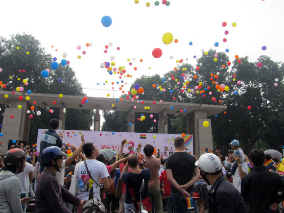 2 cặp đôi đồng giới công khai tổ chức đám cưới tại Hà Nội ảnh 21