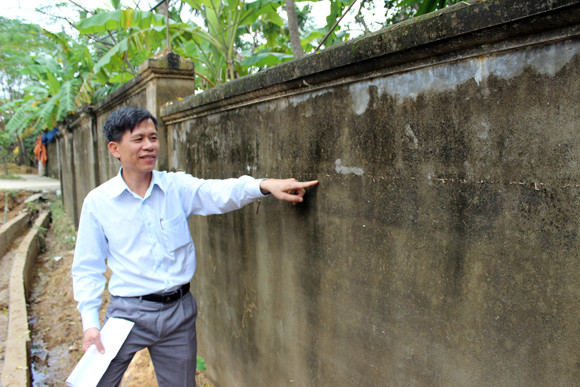 Báo ANTĐ chia sẻ khó khăn với bà con nơi “rốn lũ” ảnh 6