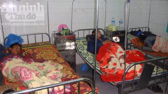 Bị đánh chết vì tiểu bậy, rú ga xe máy ảnh 1