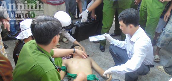 Nổ lốp xe ô tô, 1 người chết tại chỗ ảnh 1