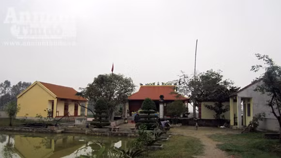 Nghệ An: Phát hiện ngôi mộ thuyền cổ có niên đại hàng nghìn năm ảnh 3