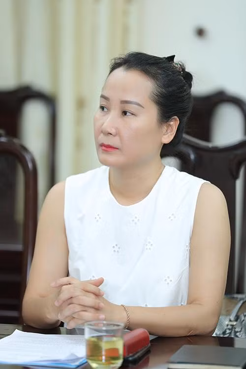 Nhạc sĩ Giáng Son