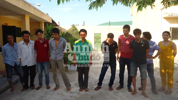 Triệt phá ổ đánh bạc lớn ảnh 1