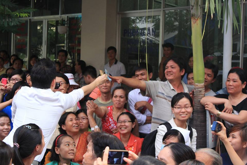 Dương Triệu Vũ - Thanh Thúy mang tiếng hát gửi tặng bệnh nhân nghèo ảnh 6