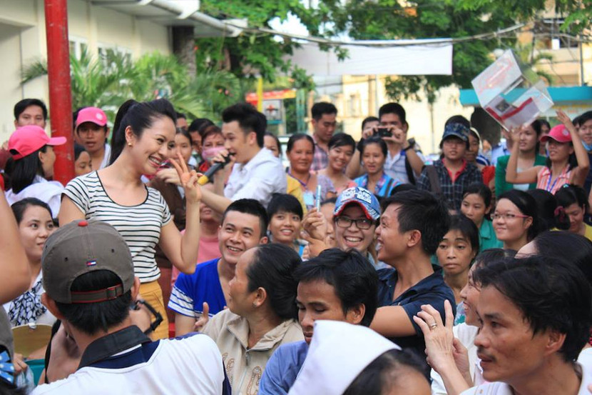 Dương Triệu Vũ - Thanh Thúy mang tiếng hát gửi tặng bệnh nhân nghèo ảnh 4