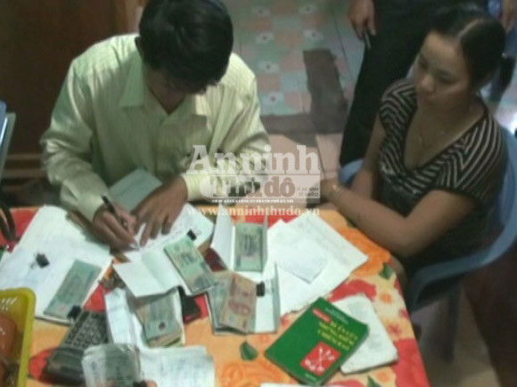 Thu giữ hàng trăm triệu đồng từ các ổ lô đề ảnh 1