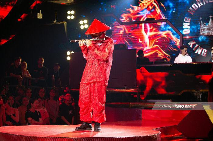 Phần trình diễn ấn tượng của Weeza trong tập 2 "King of Rap 2020"