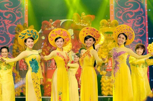 Gala nhạc Việt lên ngôi dịp Tết ảnh 1