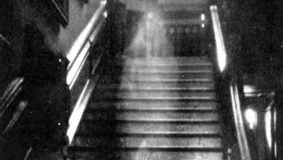 Những hồn ma bí ẩn ngự trị tại Tháp London ảnh 4