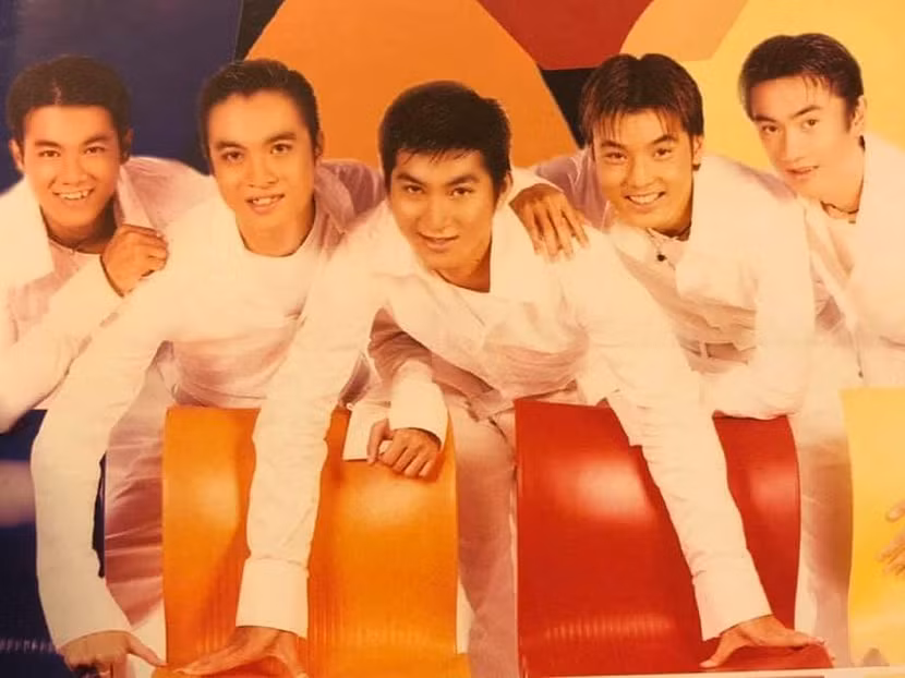 Nhóm 1088 với 5 thành viên từng nổi tiếng bậc nhất showbiz Việt những năm đầu thập niên 2000