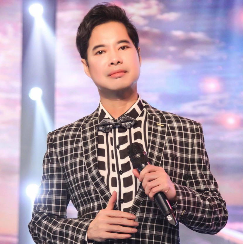 Ngọc Sơn bày tỏ anh luôn sống rất rõ ràng và minh bạch về tiền bạc Ngọc Sơn bày tỏ anh luôn sống rất rõ ràng và minh bạch về tiền bạc