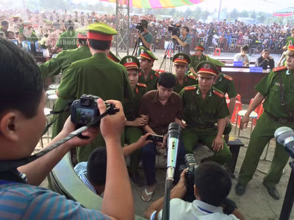 Tử hình 2 bị cáo, vụ thảm sát 6 người tại Bình Phước ảnh 21