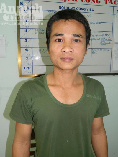 Bị truy nã vẫn lẻn về thăm vợ ảnh 1