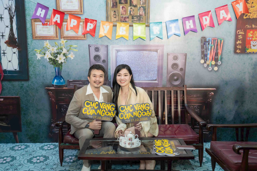 Vợ chồng Tuấn Khải và Lê Khánh Vợ chồng Tuấn Khải và Lê Khánh