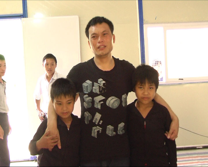 Chuyện cổ tích nơi cao nguyên đá: Vừ Già Pó trở về sau chuyến lưu lạc 5.800km ảnh 1