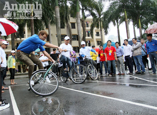 Háo hức Ngày hội Tuổi trẻ rèn luyện sức khỏe xây dựng Thủ đô ảnh 18