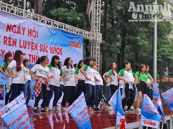 Háo hức Ngày hội Tuổi trẻ rèn luyện sức khỏe xây dựng Thủ đô ảnh 20