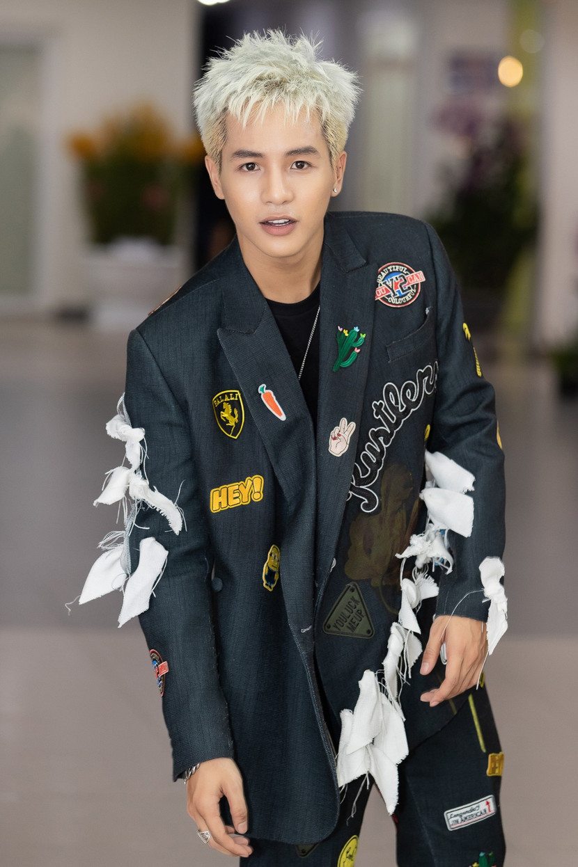 Khán giả phát “sốt” vì Rapper đẹp trai nhất “King of Rap” ảnh 3