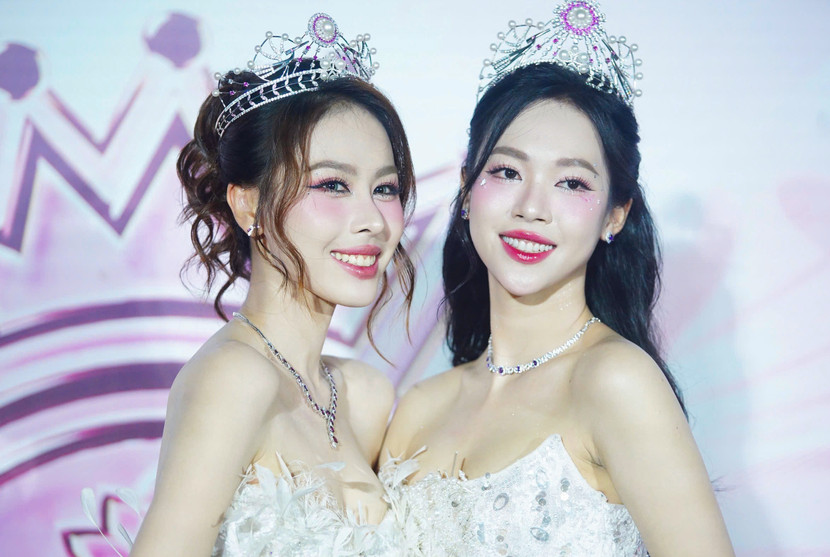 Á hậu 1 Trịnh Thùy Linh và Á hậu 2 Lê Nguyễn Ngọc Hằng