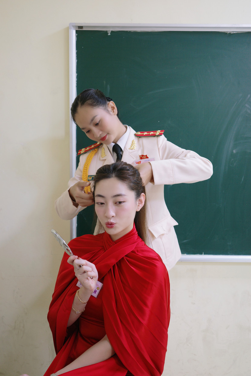 Chia sẻ của 3 Hoa hậu tham gia diễu hành tại sự kiện A80 ảnh 6