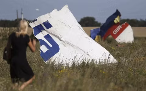 Tổng thống Barack Obama và Vladimir Putin đồng loạt bị kiện ảnh 3