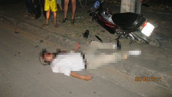 Giáo viên say rượu... tông vào trụ điện chấn thương sọ não ảnh 1