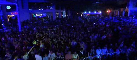 Không khí hân hoan chào đón năm mới 2016 trên khắp mọi miền Tổ quốc ảnh 20