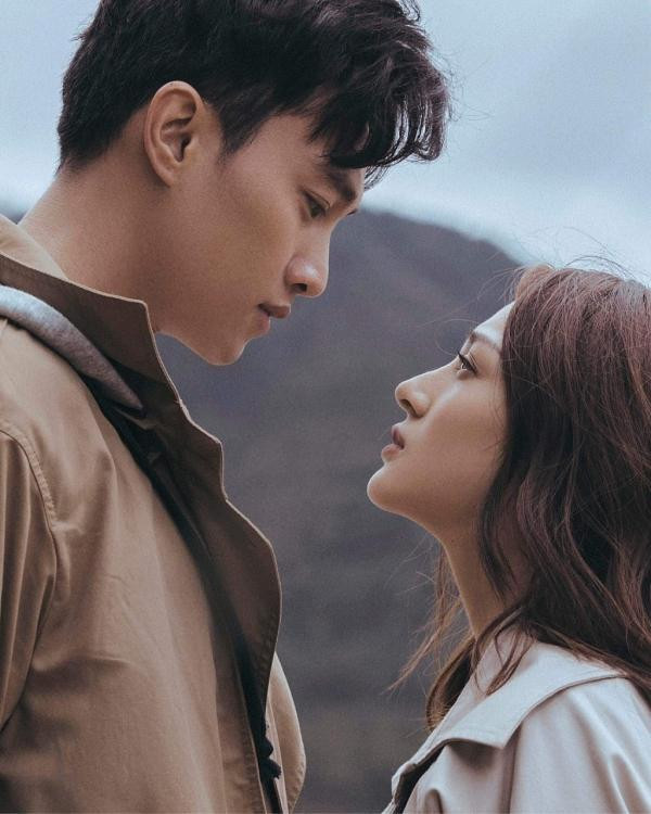 Quốc Trường và Bảo Anh sánh đôi vợ chồng trong phim