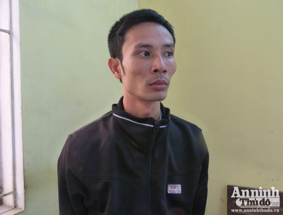 Chủ hiệu cầm đồ "lận" súng ngắn đi đêm ảnh 1 Chủ hiệu cầm đồ "lận" súng ngắn đi đêm ảnh 1