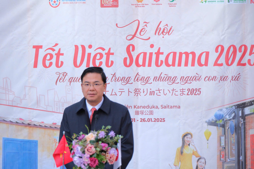 Đại sứ Phạm Quang Hiệu phát biểu khai mạc lễ hội "Tết Việt Saitama 2025"