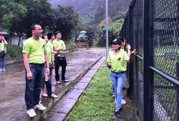 Đạp xe 132km kêu gọi bảo vệ loài gấu ảnh 7