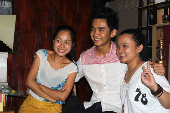 Nghi án "tình cảm" giữa Hoàng Quyên và Thanh Tùng ảnh 5 Nghi án "tình cảm" giữa Hoàng Quyên và Thanh Tùng ảnh 5