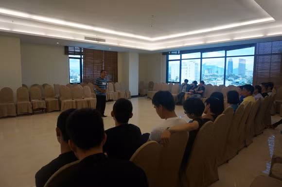 "Người giấu mặt" tạo sự khác biệt ngay từ vòng sơ tuyển ảnh 1