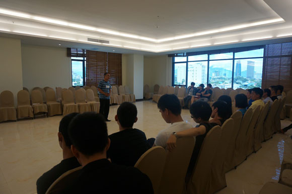 "Người giấu mặt" tạo sự khác biệt ngay từ vòng sơ tuyển ảnh 1