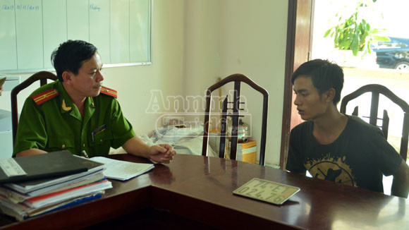 Bị đâm 20 nhát dao, lái xe ôm may mắn thoát chết ảnh 1