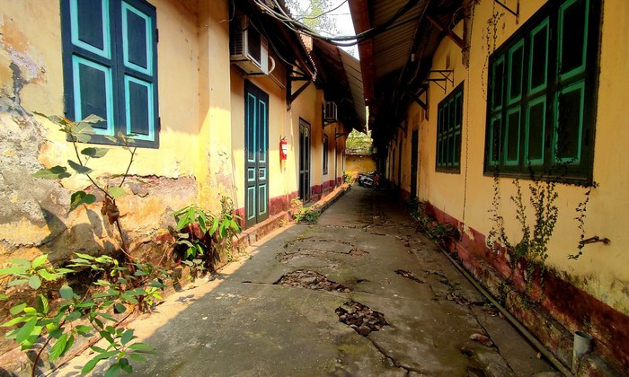 Cảnh hoang tàn trong Hãng phim truyện Việt Nam Cảnh hoang tàn trong Hãng phim truyện Việt Nam