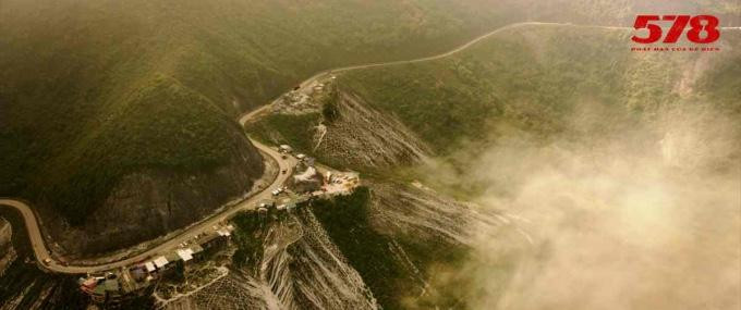 Bối cảnh quay ở đèo Đá Trắng