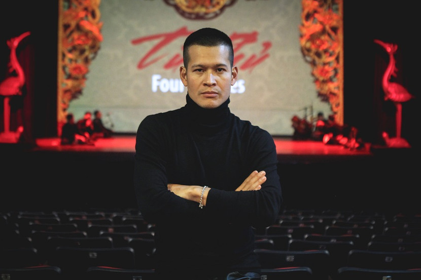 Đạo diễn Việt Tú