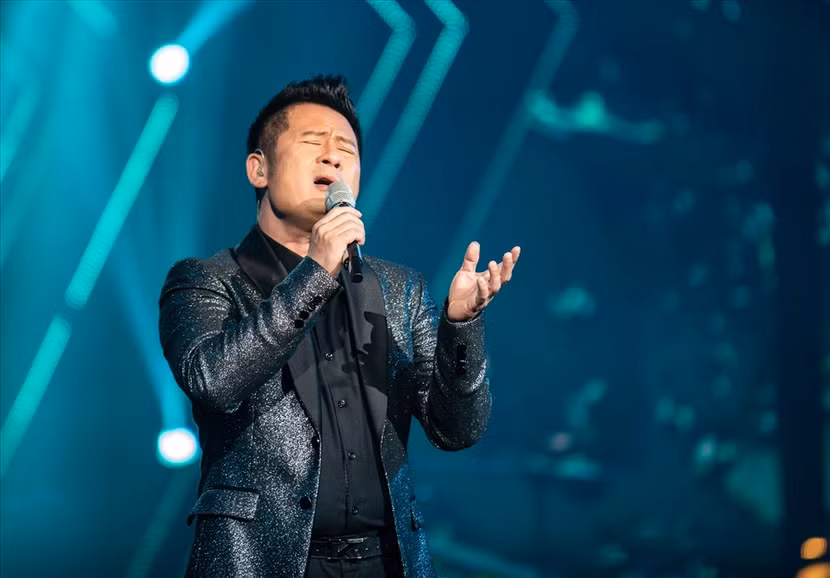 Ca sĩ Bằng Kiều tham gia biểu diễn trong chương trình Ca sĩ Bằng Kiều tham gia biểu diễn trong chương trình