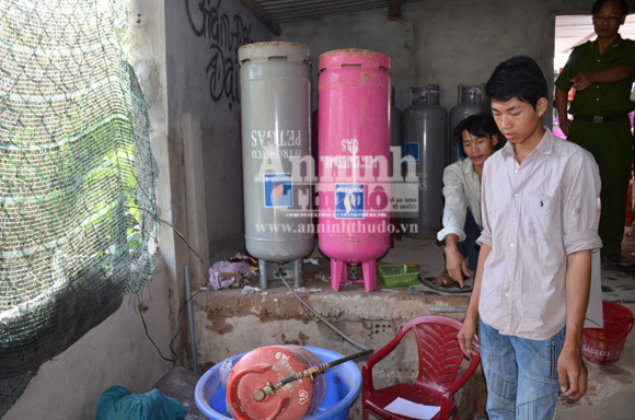 Nổi da gà cảnh coi thường mạng sống ở nơi san chiết gas lậu ảnh 2