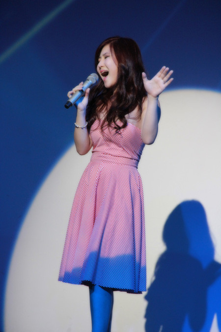 Hương Tràm làm single đặc biệt tặng khán giả ảnh 6