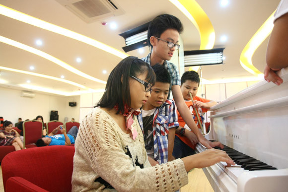 "Đột nhập" hậu trường thí sinh Giọng hát Việt nhí ảnh 9