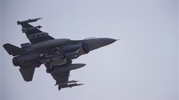 Mỹ khẳng định vẫn viện trợ 4 chiến đấu cơ cho Ai Cập ảnh 1