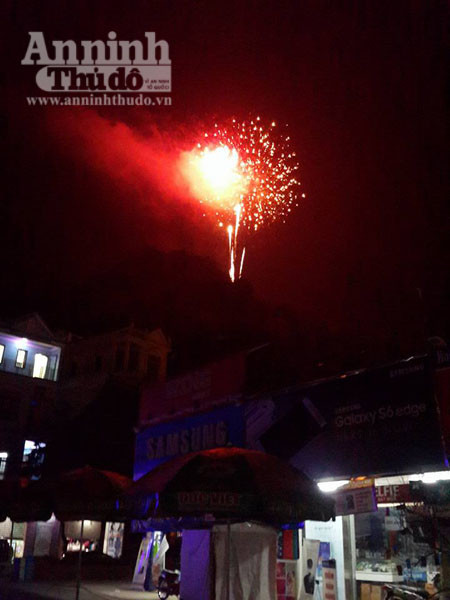 Cả nước hân hoan đón mừng năm mới Bính Thân 2016 ảnh 24 Cả nước hân hoan đón mừng năm mới Bính Thân 2016 ảnh 24